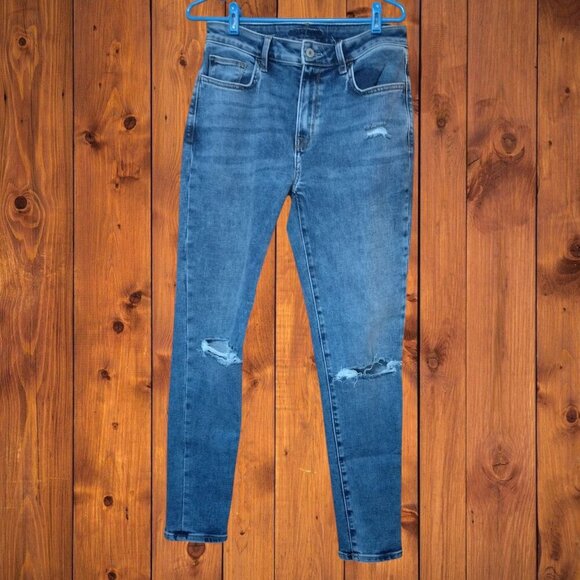 Arizona Jean Company Denim - Arizona Jeans Co Women's Juniors 11 Skinny Hi Rise Stretch Distressed Blue Jeans